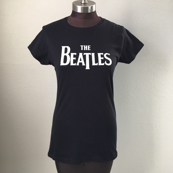 The Beatles Tops - 💰NWOT Beatles Black T-shirt